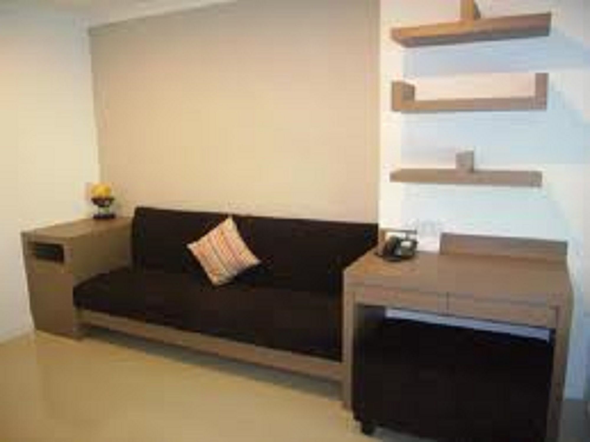 ดีเอ็มเค ดอนเมือง แอร์พอร์ต เกสต์เฮ้าส์ Aparthotel ปากเกร็ด ภายนอก รูปภาพ